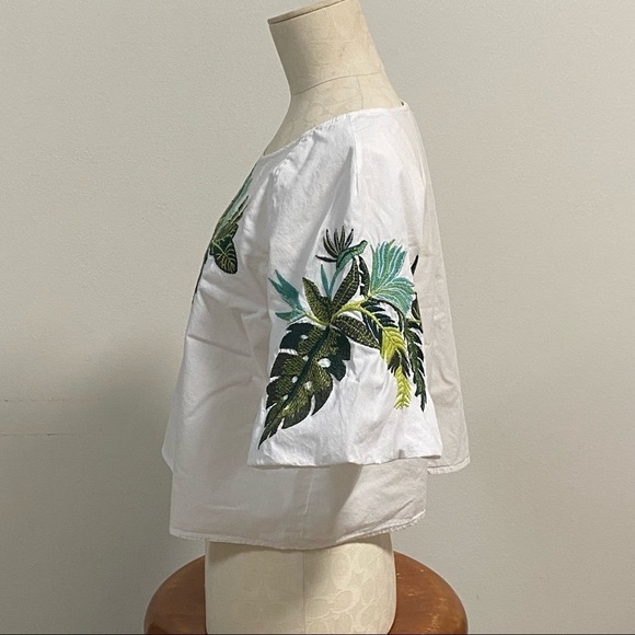 Zara Basics Shirt Women’s Size Medium White Crop Green Palm Embroidered Top - Picture 2 of 9